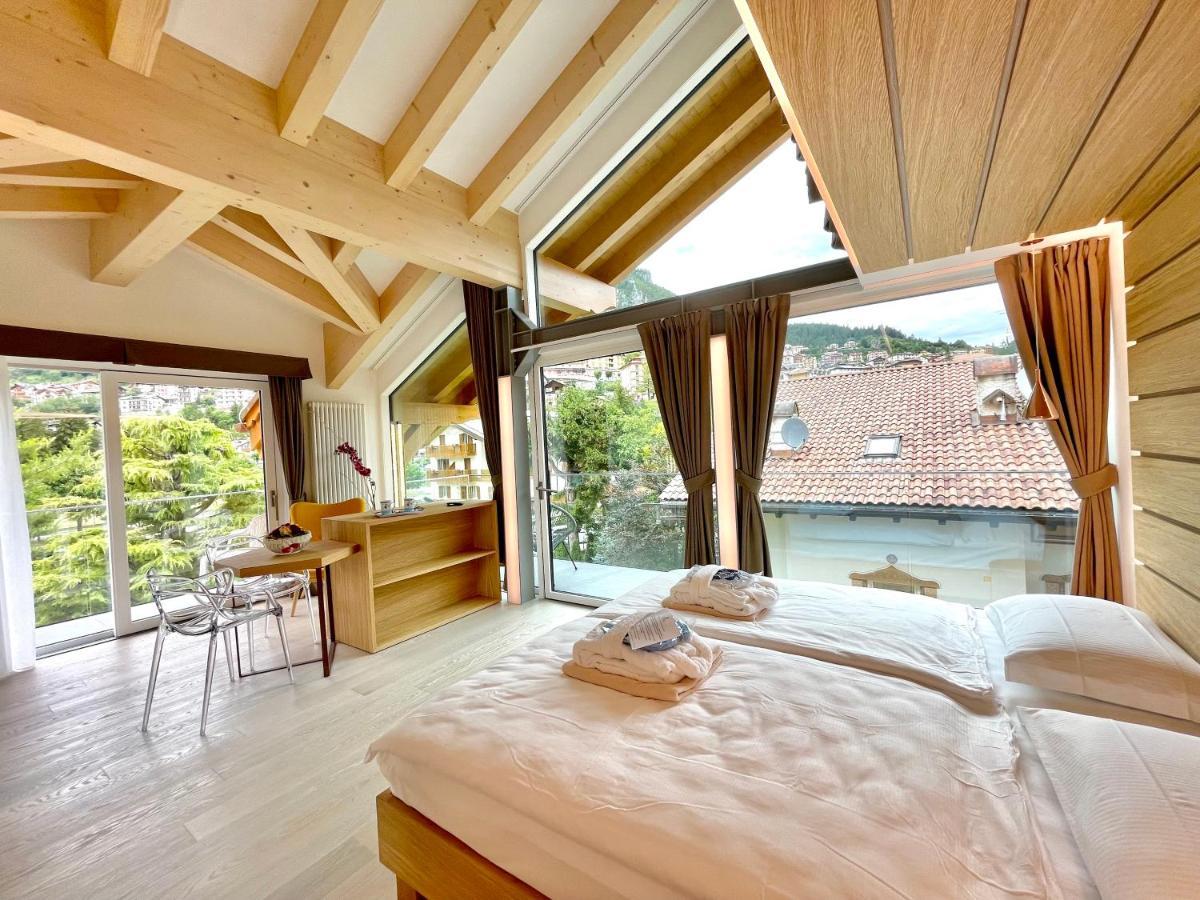 Suite mit Bergblick